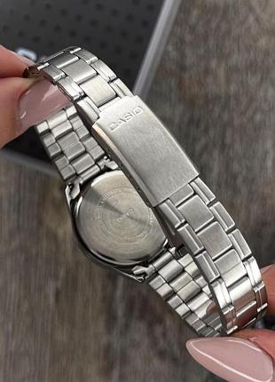 Жіночий годинник casio ltp-v005d-1b2 6