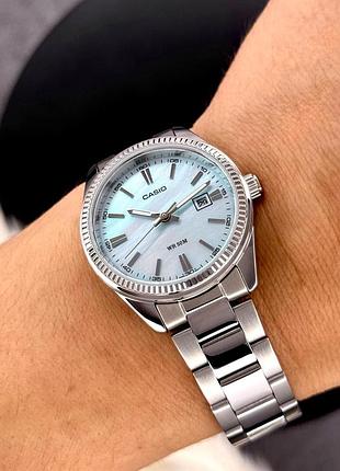 Жіночий годинник casio ltp-1302ds-2a — класична модель зі сріблястим браслетом та перламутровим циферблатом 4