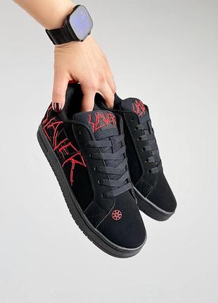 Dc x slayer court graffik black red 4