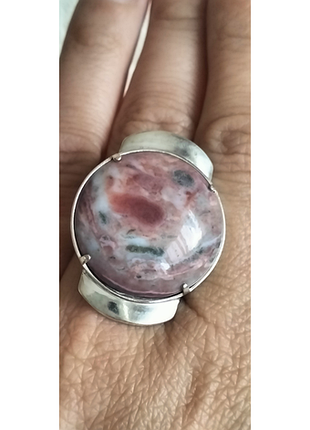 Серебряное кольцо с розовой яшмой арт.1375
