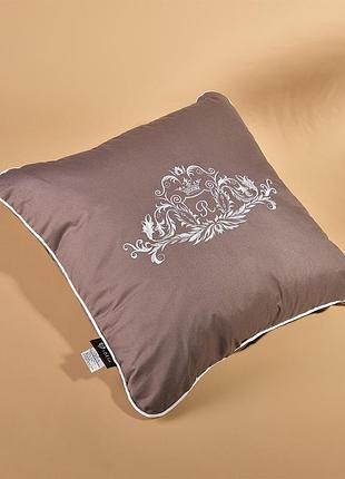 Подушка декоративная royal с вышивкой тм ideia 45х45 см шоколад