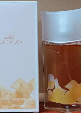 Парфумована вода silky soft musk ейвон 50 мл