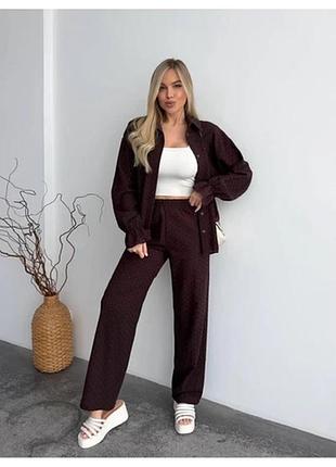 Костюм жіночій тканина прошва. штани +сорочка на ґудзиках