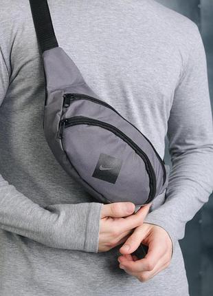 Бананка nike серая, лого квадрат черный #