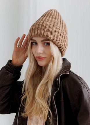 Жіноча в'язана шапка бежева winter mood art knit