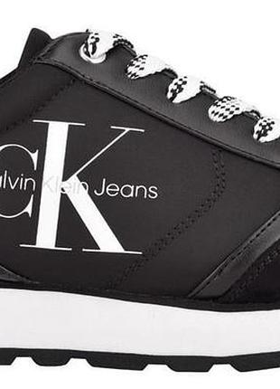 Жіночі кросівки calvin klein 2