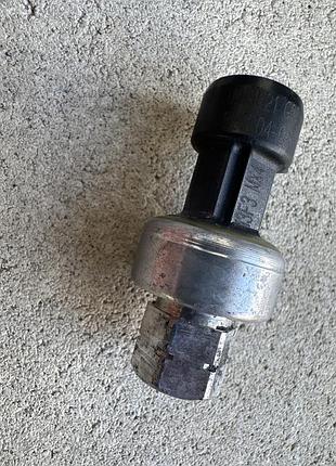 Датчик тиску кондиціонера opel astra h zafira b vectra c 09131721