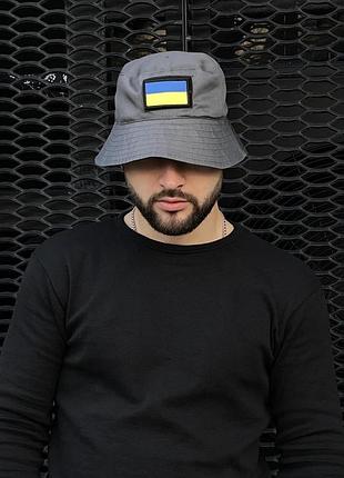 Панама сіра з прапором ua