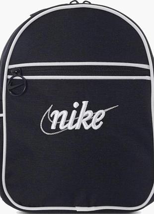 Рюкзак nike nsw futura 365 mini bkpk-retro 6l чорний жін 25 х 20 х 10 см