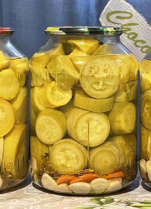 Мариновані,смачні,домашні кабачки,1,5л