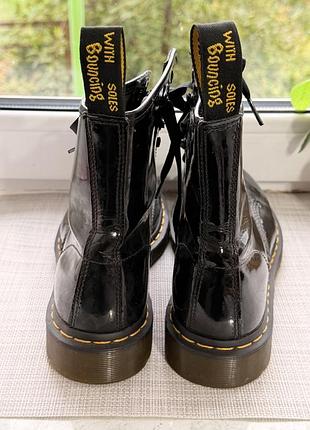 Черевики жіночі dr. martens 3