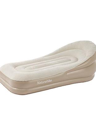 Матрас надувной кемпинговый одноместный naturehike cnk2300dz020 180x90x60 см, бежевый, со встроенным насосом.
