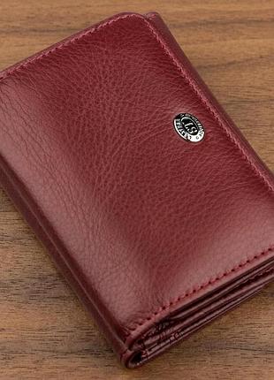 Компактный женский бумажник на кнопке st leather 18885 темно-красный