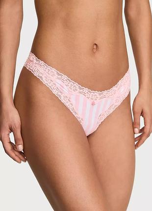 Трусики стрінги cotton lace-waist thong victoria's secret рожеві m