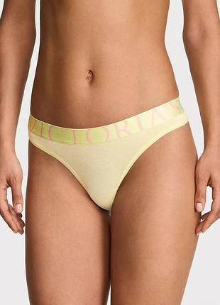 Трусики стрінги exploded logo cotton thong victoria's secret жовтий l