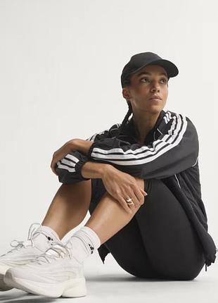 Вітровка adidas