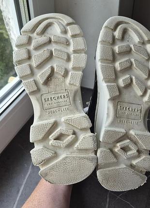 Демисезонные ботинки skechers 10