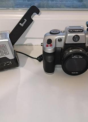 Вінтажний плівковий фотоапарат olympia dl 2000 зі спалахом (ретро / y2k)