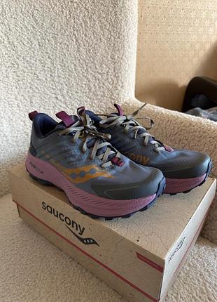 Кросівки на gtx saucony