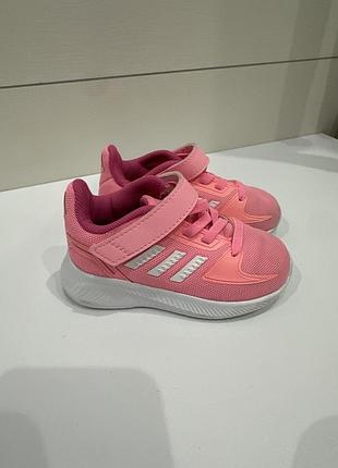 Кросівки adidas