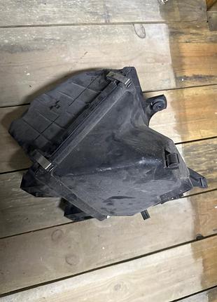 Корпус воздушного фильтра audi a6 ауді а6 4b0133837