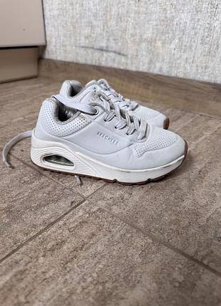 Кросівки skechers 28 розмір