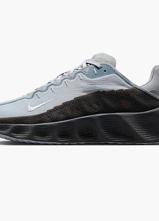 Nike ava rover 4