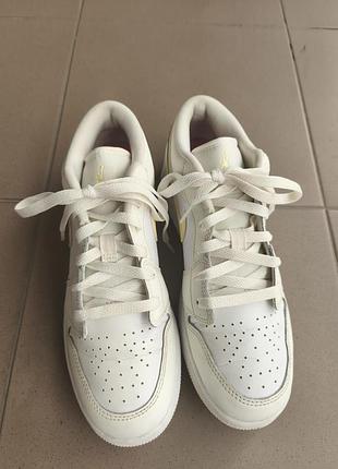 Оригинальные кроссовки nike jordan 2