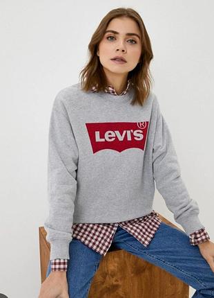 Свитшот унисекс серого цвета от levi's.