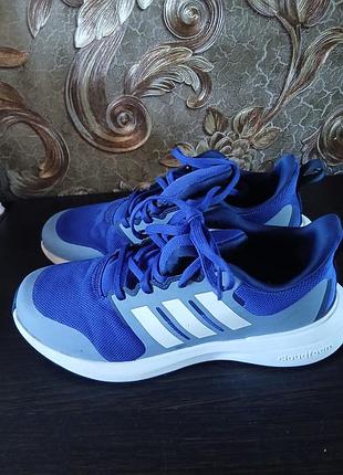 Кросівки аdidas 40 р. 2