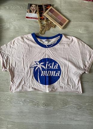 Короткая футболка оверсайз