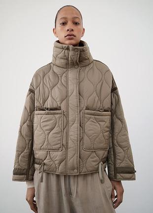 Стьобана куртка zara