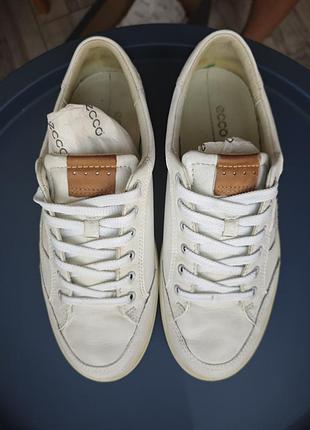 Мужские белые кожаные кеды ecco soft classic 40р