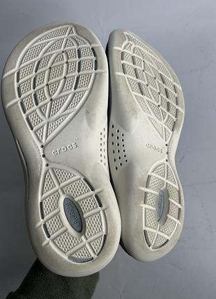 Кросівки унісекс від crocs 8
