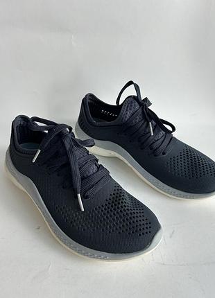 Кросівки унісекс від crocs 2