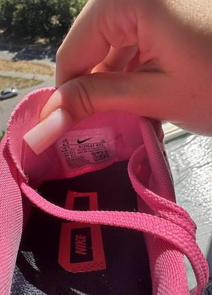 Кросівки nike для бігу 37,5 7