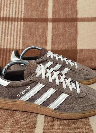 Жіночі кросівки adidas spezial