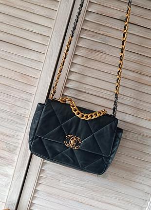 Сумка chanel 19 черная кожаная 24×18×7.5 см