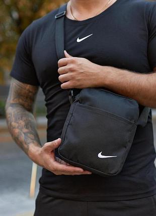 Барсетка чорна nike 2