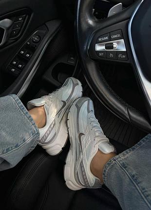 Nike initiator premium 3