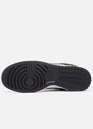 Nike sb dunk low panda 4