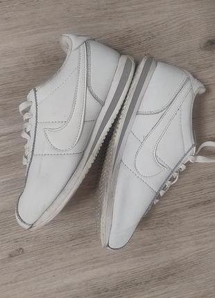 Кроссовки nike 4