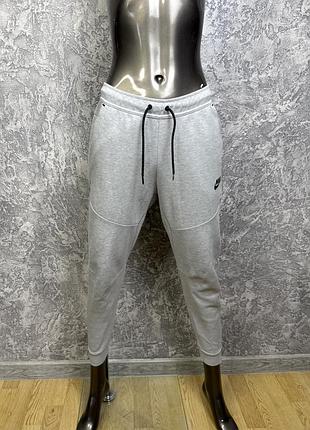 Nike tech fleece штаны s размер спортивные серые на манжетах