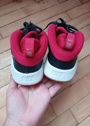 Високі кросівки nike 3
