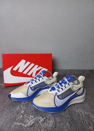 Кросівки nike бігові 4