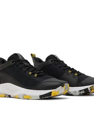 Майже нові under armour black 3023530-004 кросівки унісекс