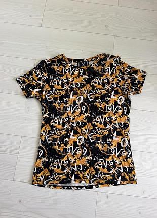 Продам футболку versace