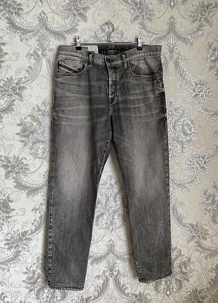 Чоловічі джинси diesel d-fining tapered w32 l32