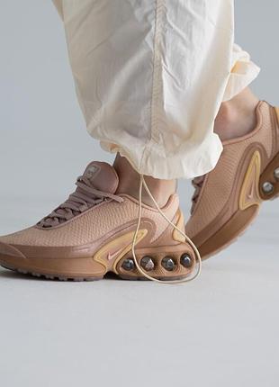 Nike air max dn isa beige