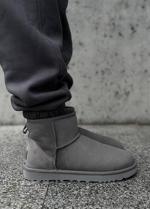 Сервые замшевые угги ugg mini bailey bow ii grey х угг мини 39